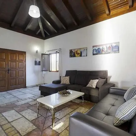 Anju Vistas Del Mar Villa